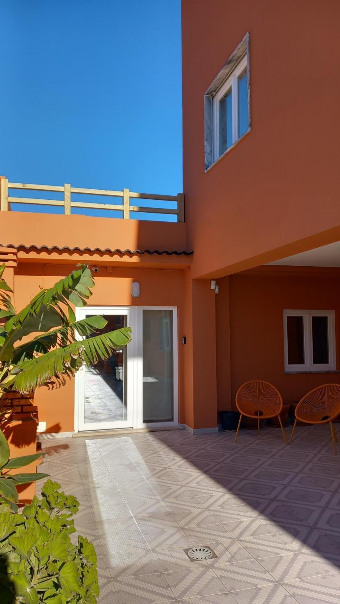 Guesthouse Beach Break بينيش المظهر الخارجي الصورة