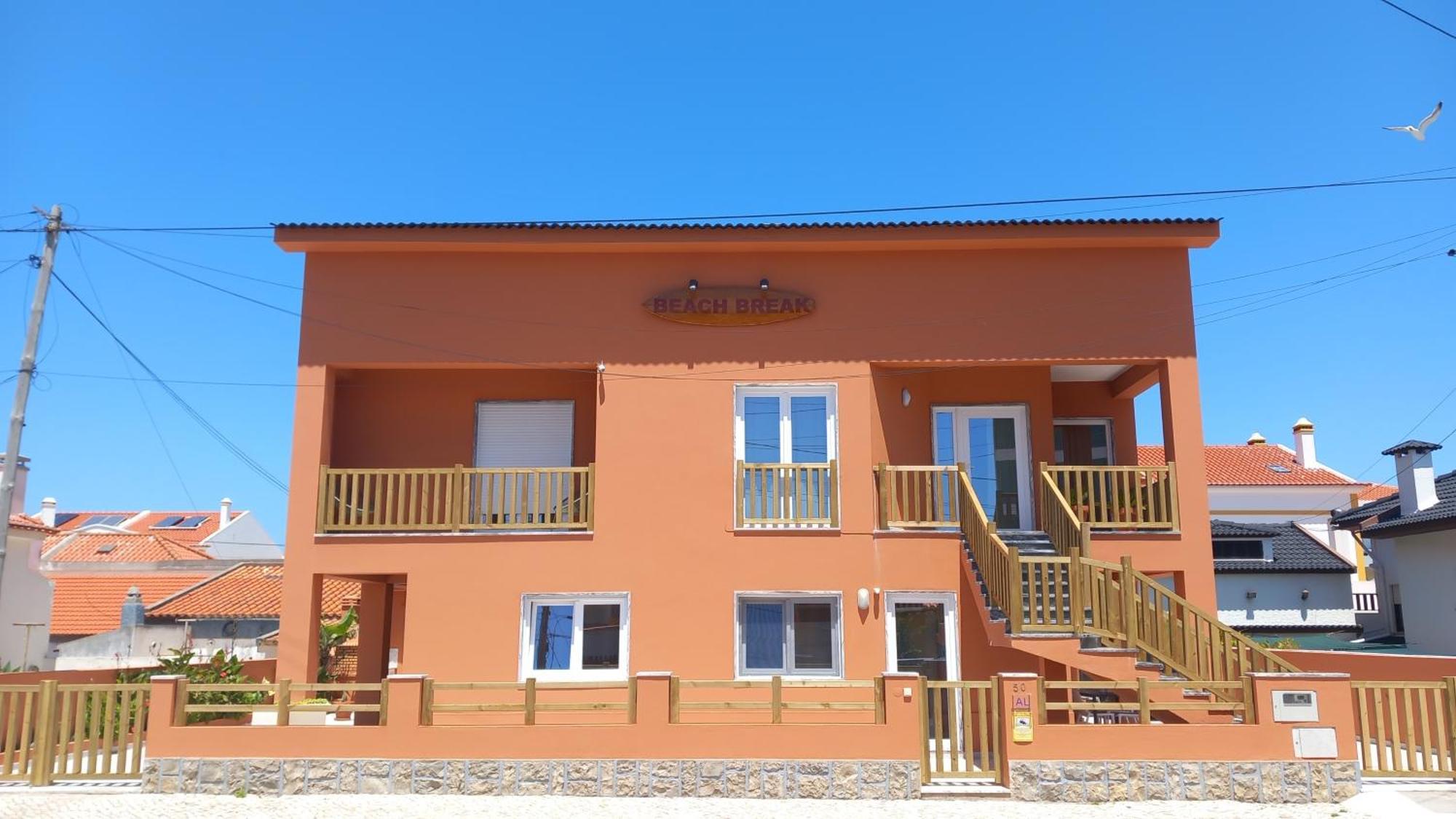 Guesthouse Beach Break بينيش المظهر الخارجي الصورة